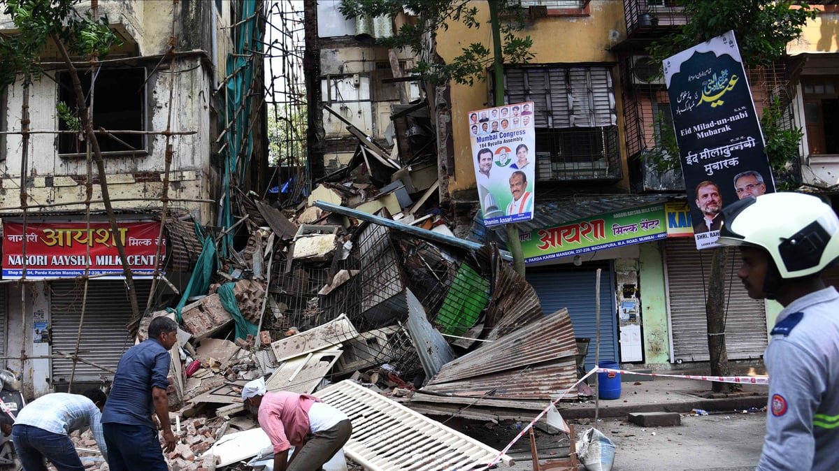 Mumbai: Slab Collapse At MHADA Building In Byculla Averts Disaster As Structure Was Vacated