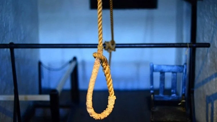 Shocking! Fearing Punishment By Family, 13-Year-Old Indore Student Hangs Self After Losing ₹2800 In Online Game